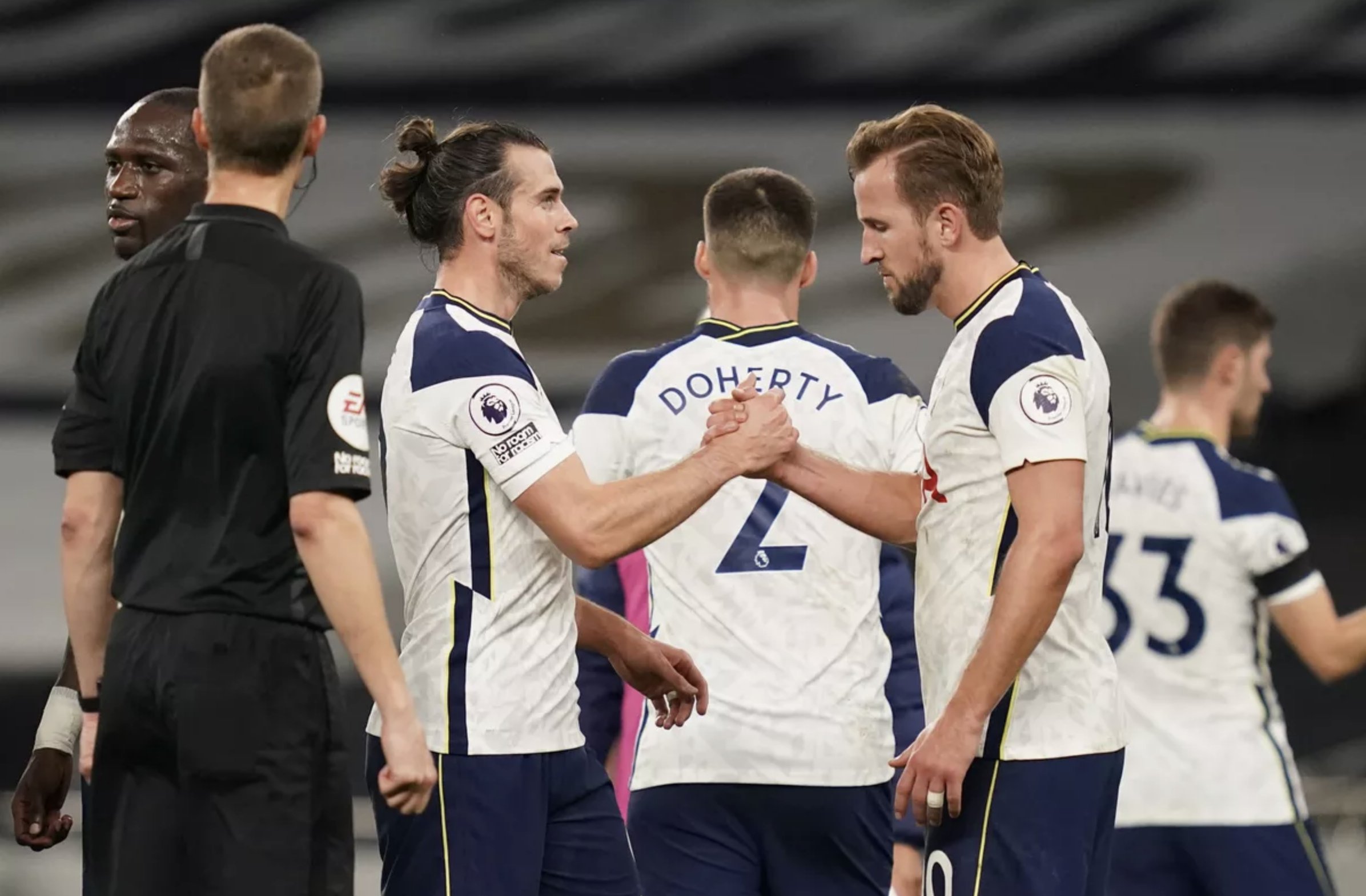 为全球观众 为全球观众