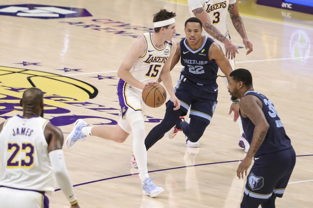 经过一番激 经过一番激